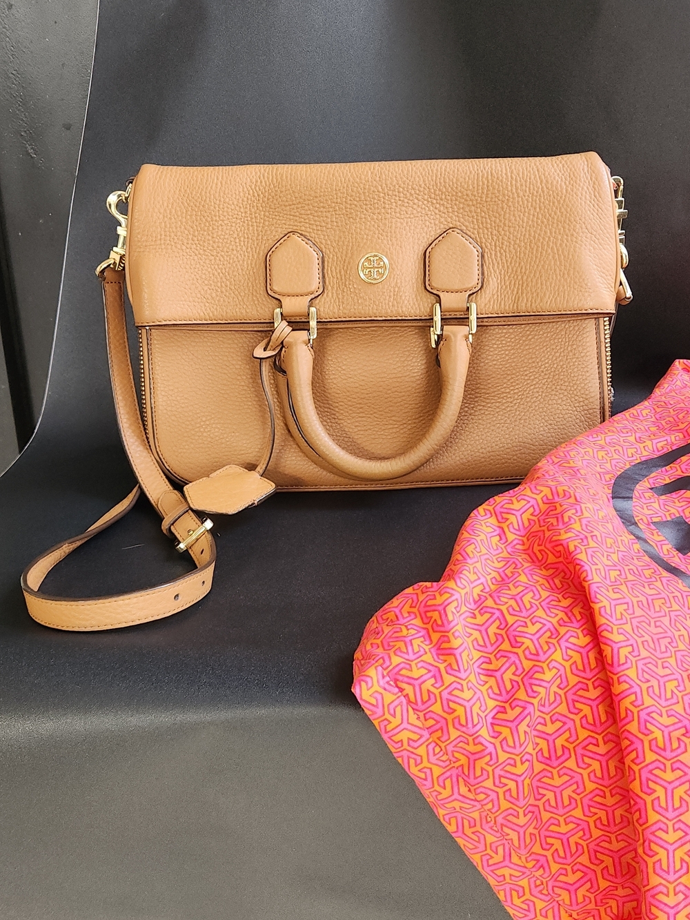 Tory Burch Womens Tan Leather Satchel with Crossbody Strap - Picture 2 of 7